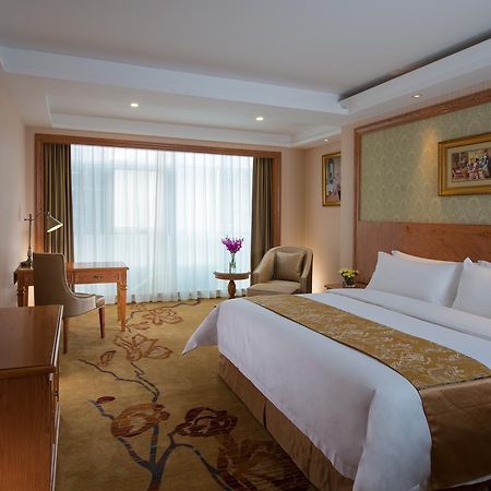 Vienna Hotel Jinshan New City Wanda Plaza 외부 사진