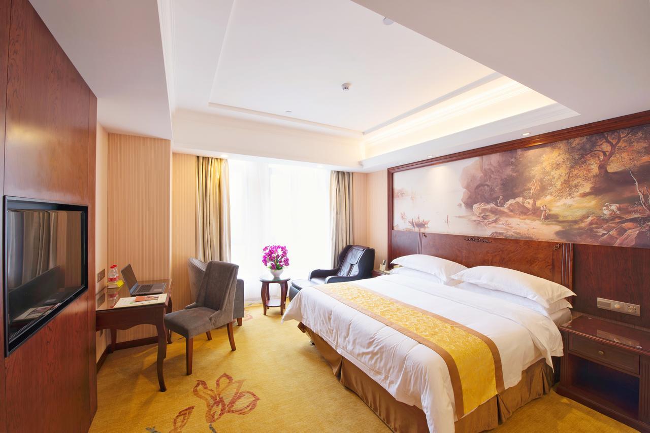 Vienna Hotel Jinshan New City Wanda Plaza 외부 사진