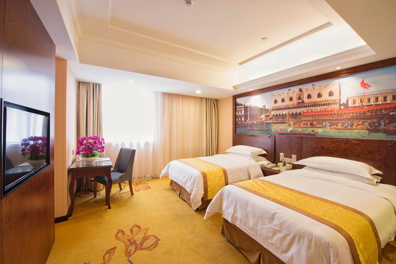 Vienna Hotel Jinshan New City Wanda Plaza 외부 사진